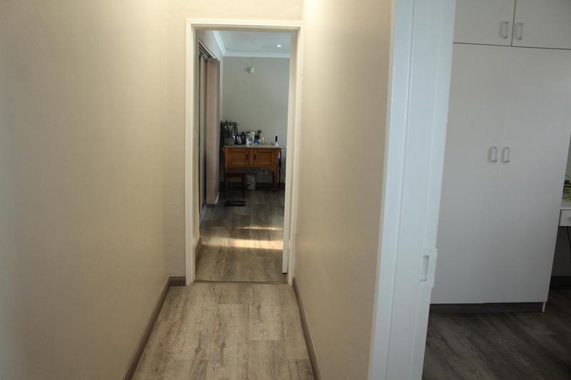 4 Bedroom Property for Sale in Richmond Estate Western Cape